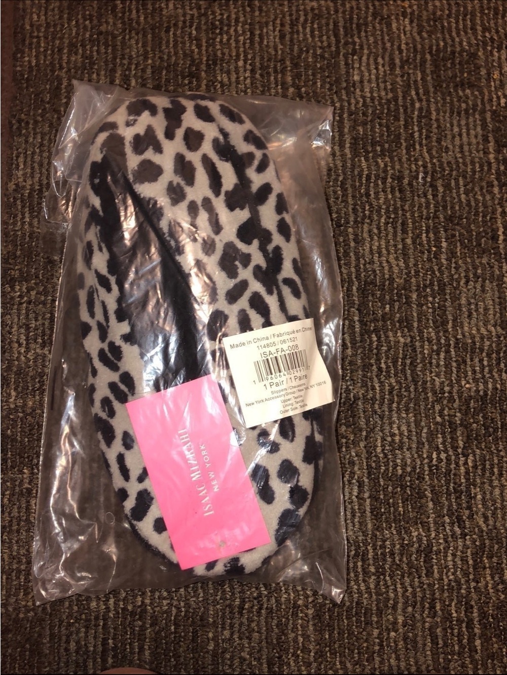 Isaac Mizrahi Leopard Print Slippers - Black & White